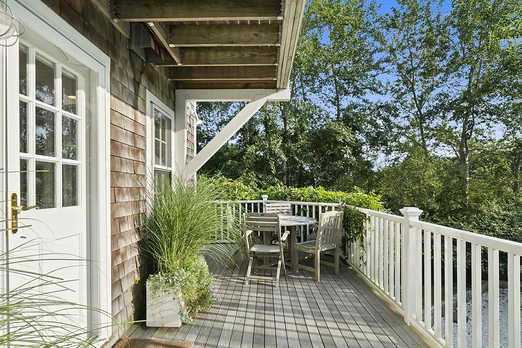 8 bed, 7.5 bath, 5736 sqft, $35,000 — Photo 3