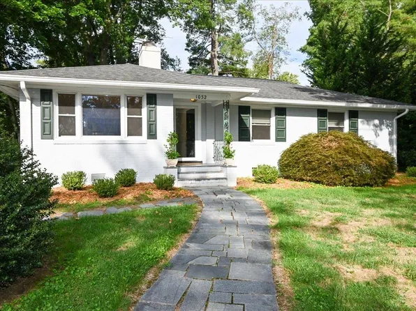 1032 Warwick Dr, Staunton, VA 24401