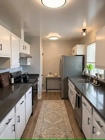 1830 Dolphin Dr — Photo 4