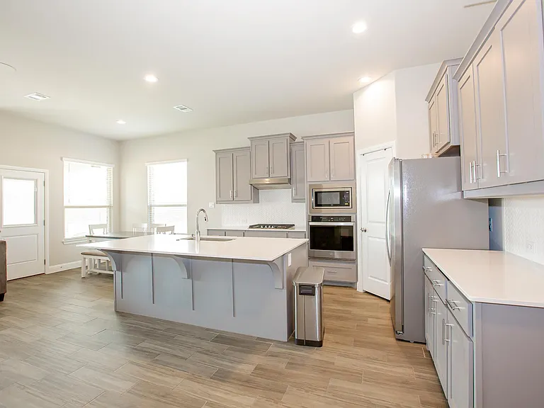 4924 Dewy Rose Ln — Photo 10