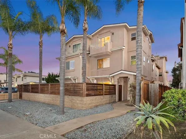 1517 Felspar St, San Diego, CA 92109