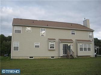 2nd image of 38 Taisley Ln