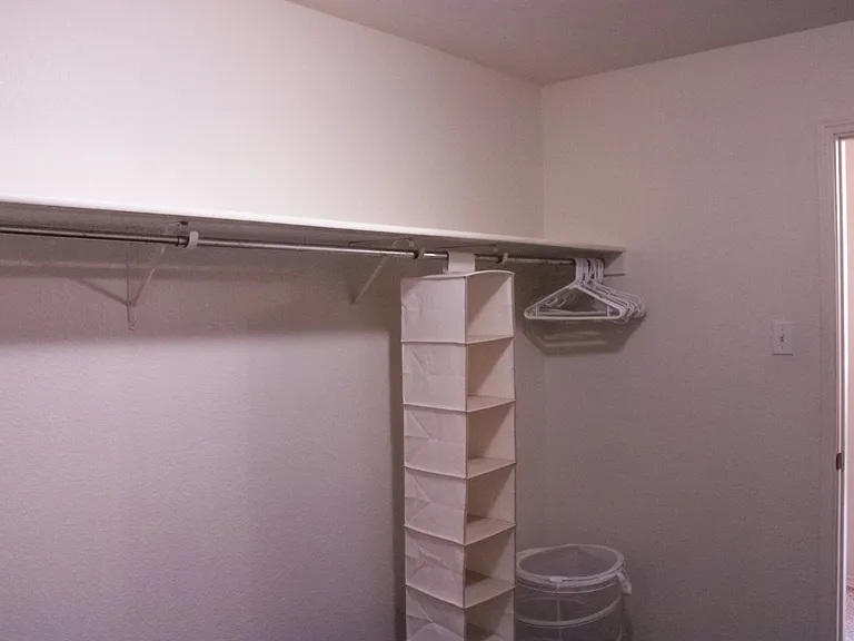 Maters Bedroom - Walk-In Large Closet