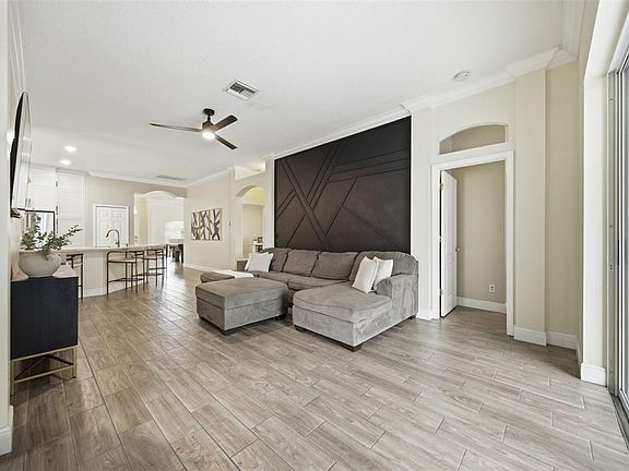 5th image of 416 CYPRESS VIEW DRIVE