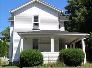 11 Marshall St, Akron, NY 14001