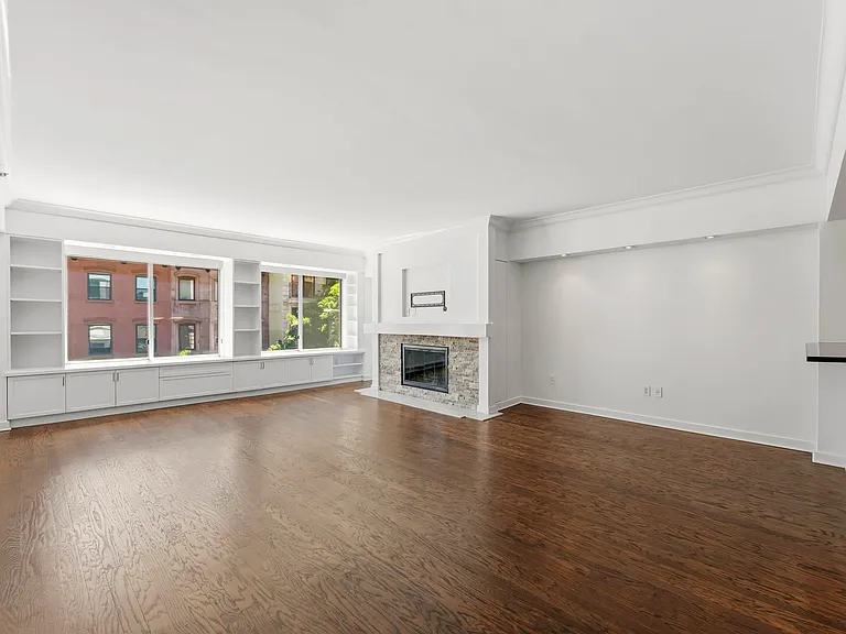 381 Lenox Ave #3-A — Photo 3
