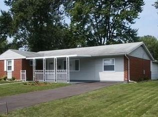 1592 Navajo Dr, Xenia, OH 45385