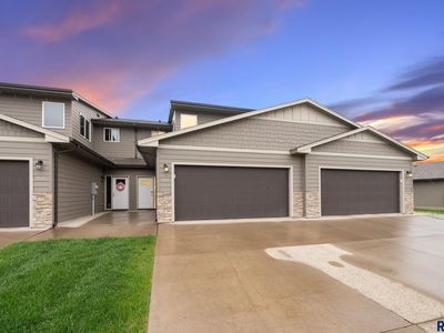 5503 S Seville Pl, Sioux Falls, SD, 57108