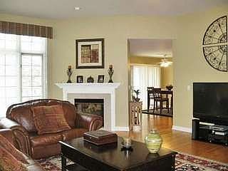 2nd image of 4436 Peppermill Ln