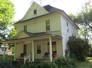 417 3rd St S, Bristol, SD 57219