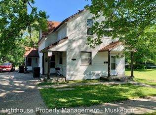 298 McLaughlin Ave APT C, Muskegon, MI 49442