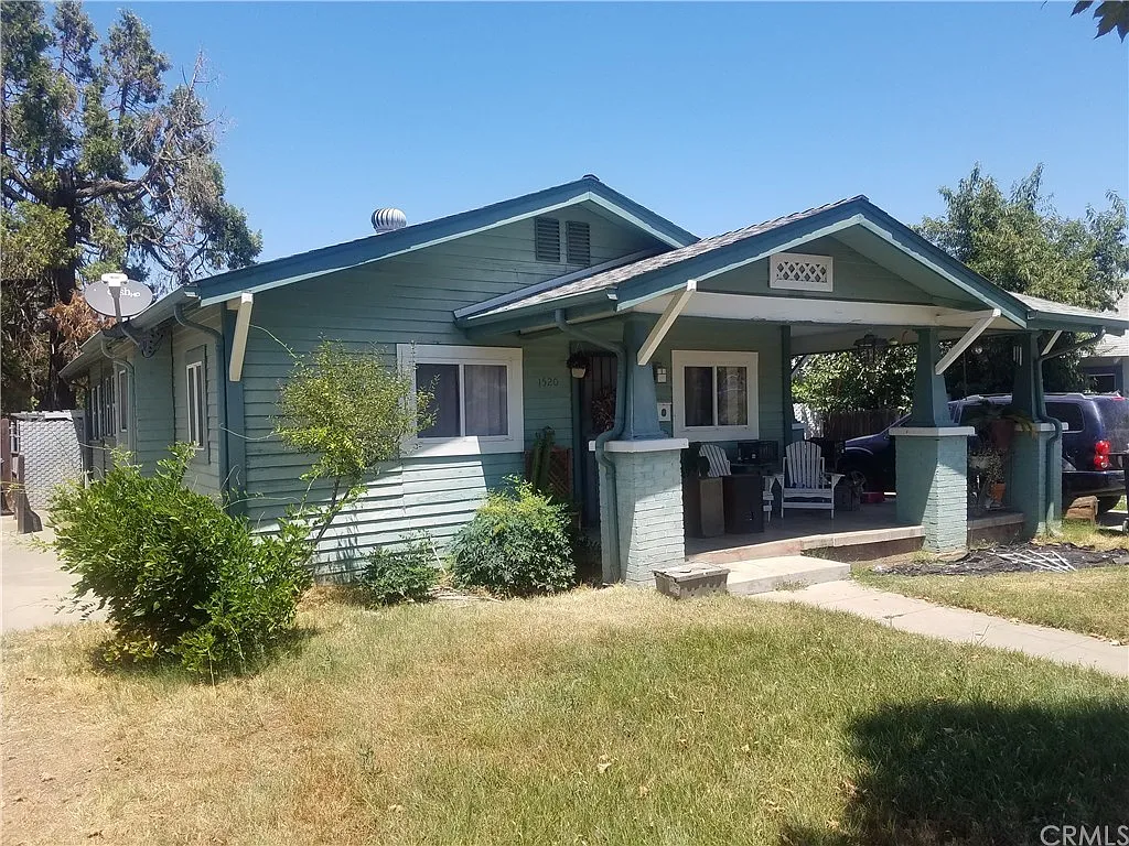 1520 5th St photo 1