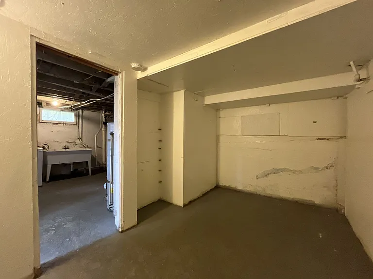 5619 NE 26th Ave — Photo 42