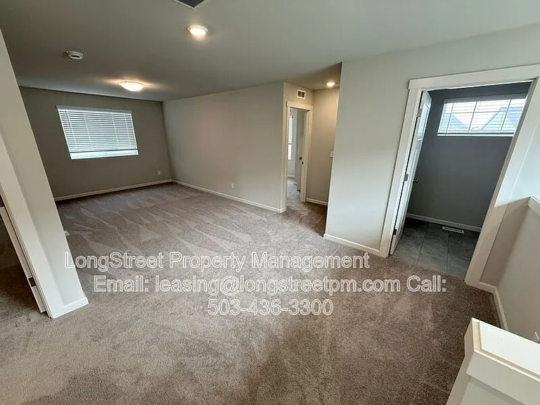 5954 Henshaw St SE — Photo 13