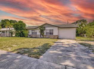 107 Gotham Dr, Fort Pierce, FL 34946