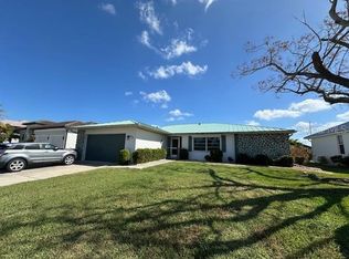 252 Colony Point Dr, Punta Gorda, FL 33950