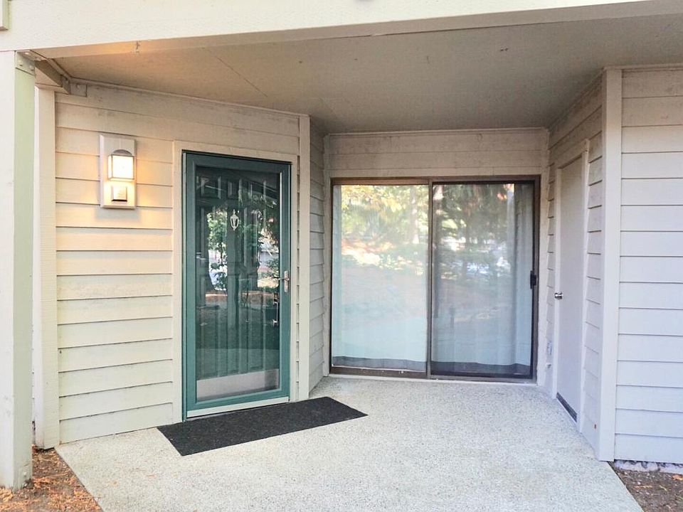 1st image of 1260 Bellevue Way NE APT 5