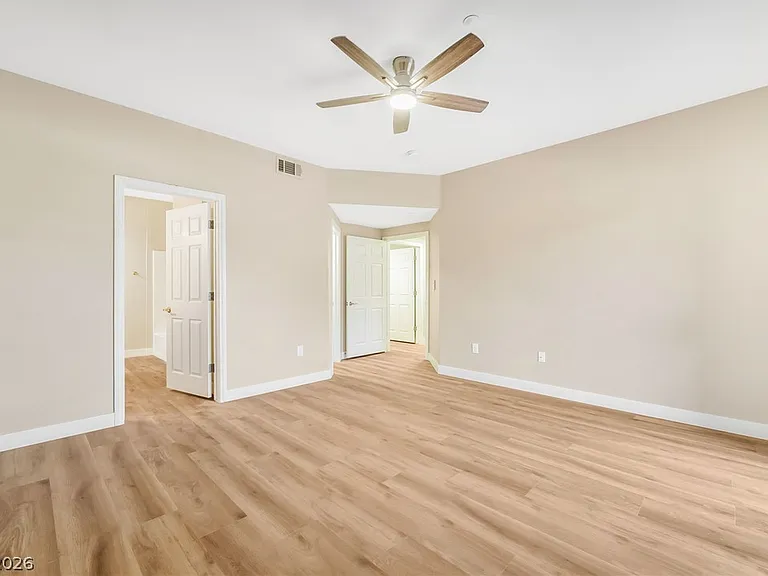 830 Carnegie St #1622 — Photo 14
