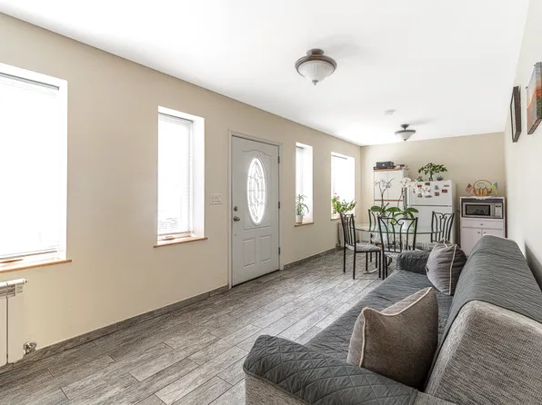 3817 Oceanic Avenue image 24 of 37