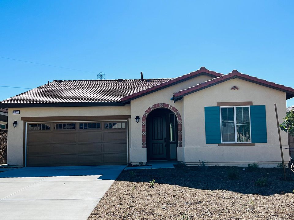 1st image of 15699 Kings Peak Dr
