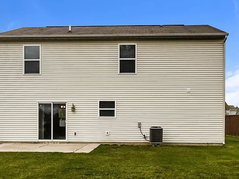3039 Brandenburg Dr — Photo 6