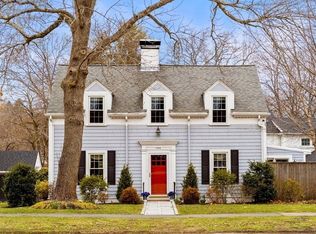 1084 Brook Rd, Milton, MA 02186