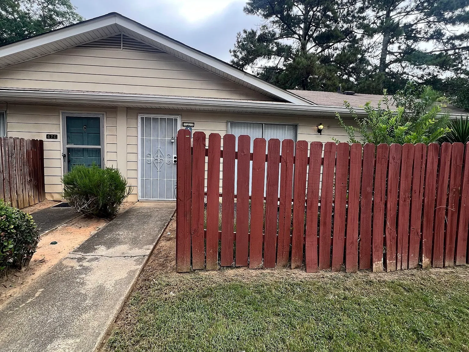 2 bed, 1.5 bath, 1100 sqft, $1,295 — Photo 4