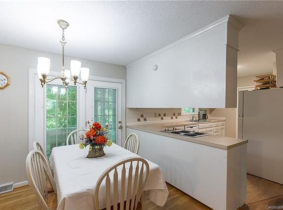 3rd image of 3071 Wimbledon Ln #65