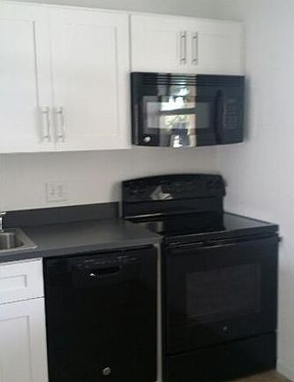3rd image of 7320 NW 85th Ct APT 204