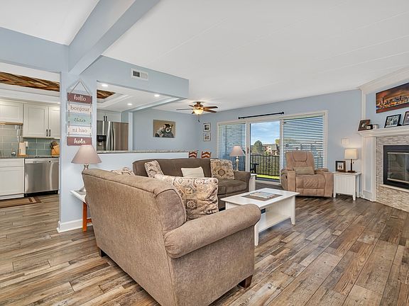 3rd image of 15700 S Deerfield Ct #1S