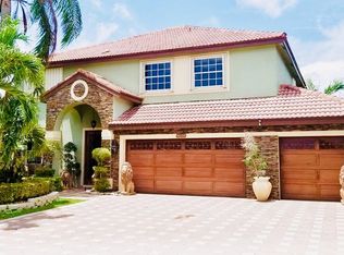 9038 Indian River Run, Boynton Beach, FL 33472