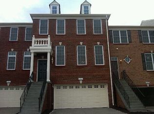 42315 Capital Ter, Chantilly, VA 20152