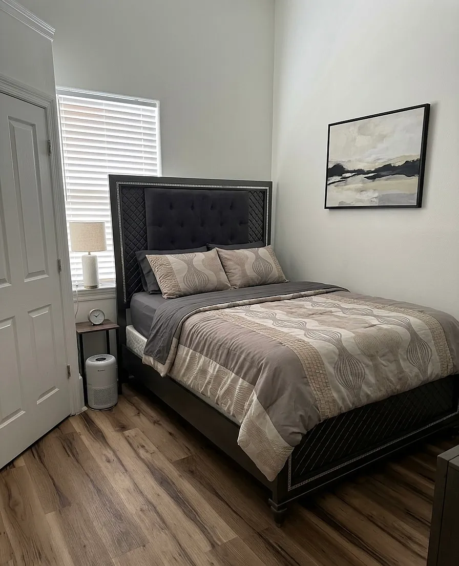 2 bed, 1375 sqft, $1,775 — Photo 2