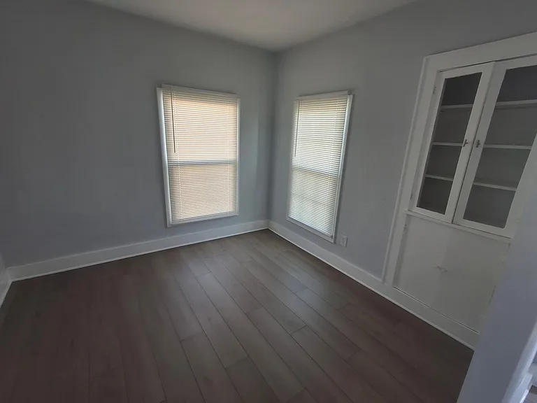1504 NW Arlington Ave — Photo 8