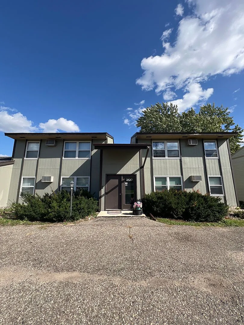 Green Arbor Commons — Photo 1