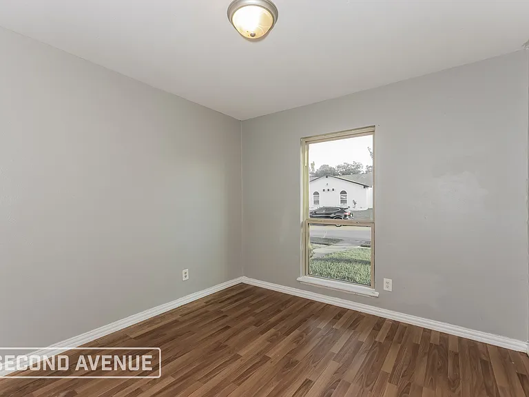 7525 Ashcrest Ln — Photo 19