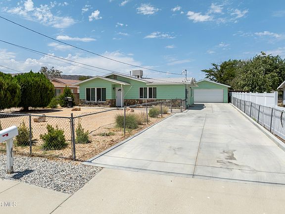 4th image of 42435 52nd St W