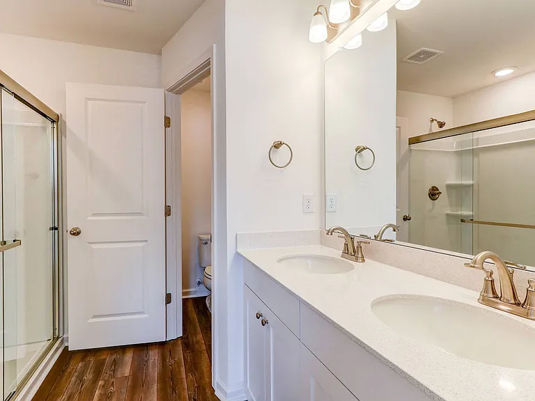 Highland Townhomes — Photo 9