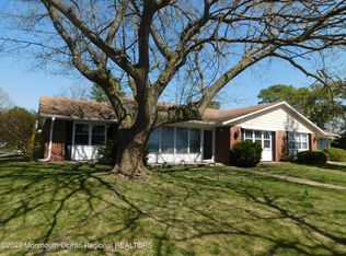 1217A Shetland Dr, Lakewood, NJ