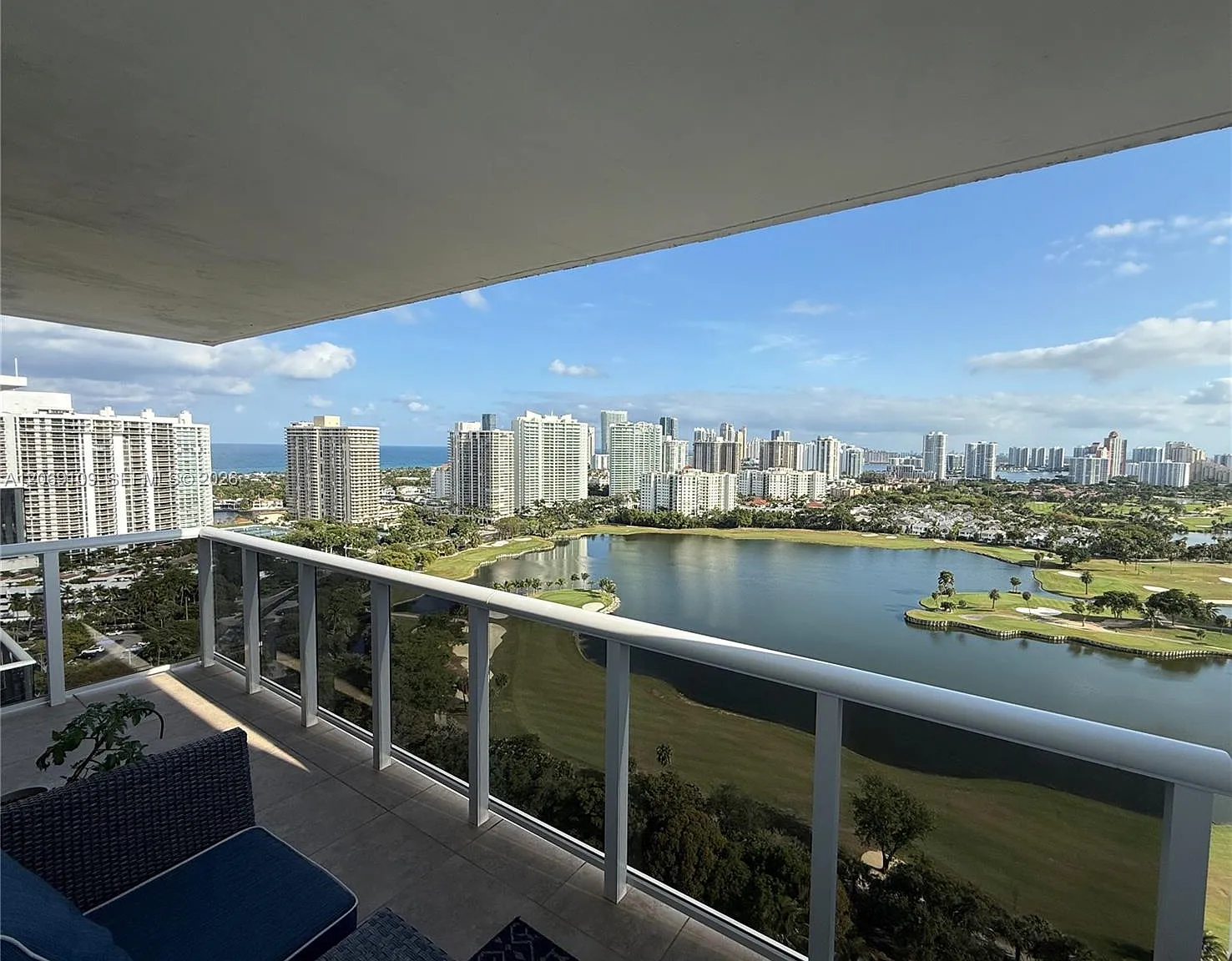 Aventura Eldorado Condo — Photo 4