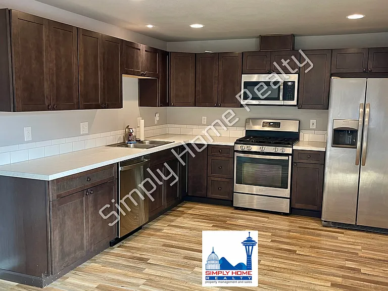 1622 Division St SW — Photo 5