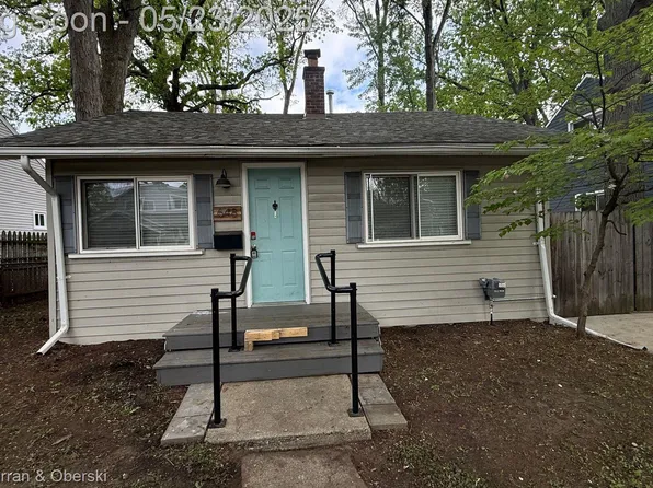 648 W Hazelhurst St, Ferndale, MI 48220