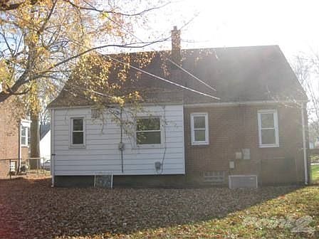 1st image of 515 E Granet Ave