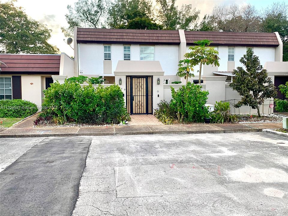 1st image of 7449 Big Cypress Dr #7449