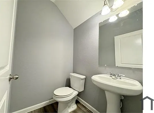 1814 Pueblo St — Photo 16