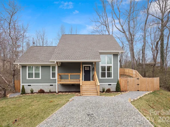 15 Hemlock Dr, Asheville, NC 28806