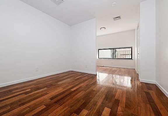 2nd image of 44 W 14th St APT 3C