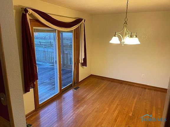 5th image of 2091 County Road B