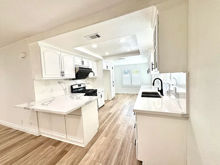 2249 Evergreen Springs Dr — Photo 11