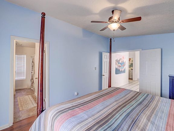 5th image of 208 N Sunflower Dr #27